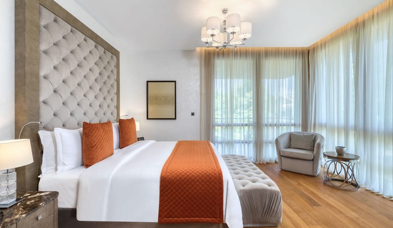 PHOTO 6 Parklane Limassol - Accommodation - Park Villa 1 bed - Bedroom LR